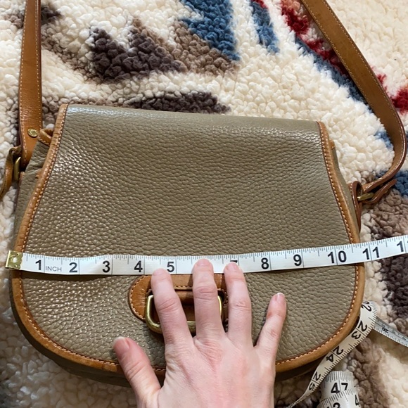 Vintage Dooney & Bourke Horseshoe Saddlebag - Picture 9 of 16